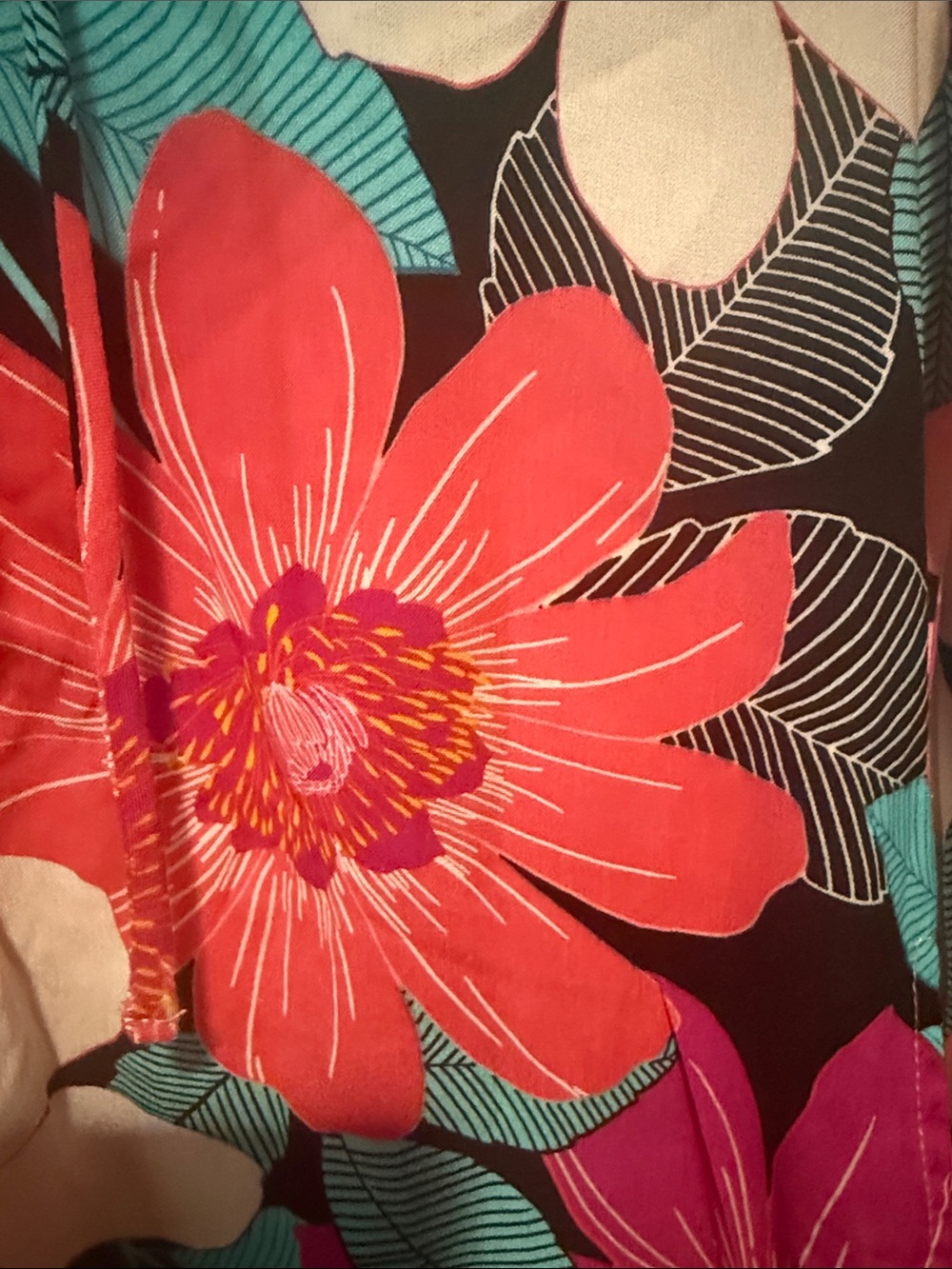 La Blanca "In Full Bloom" floral-print tunic swim cover-up XS NWT - Picture 3 of 8